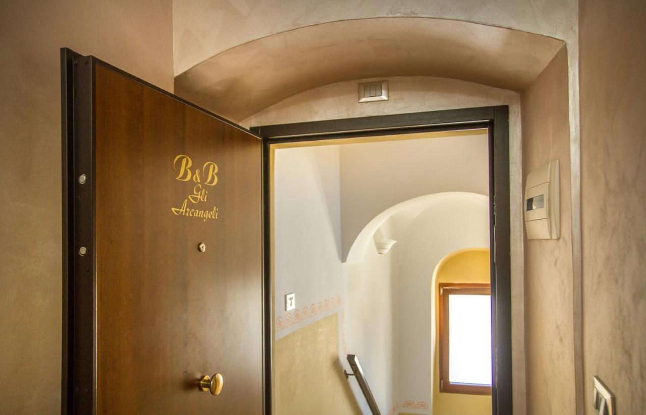 Rooms Gli Arcangeli - Affitti Brevi Italia Monte SantʼAngelo Екстериор снимка